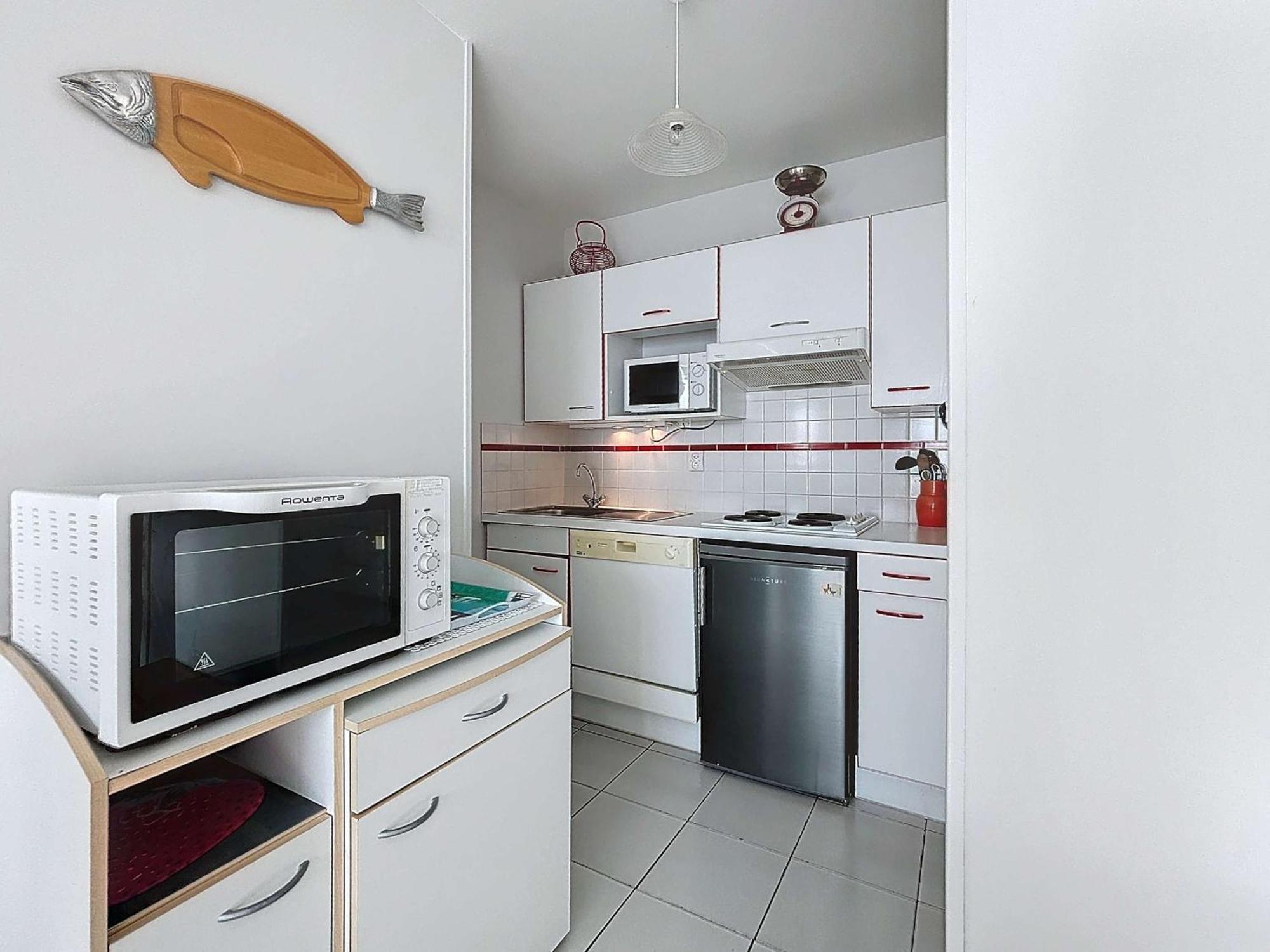 Appartement Avec Balcon, Proche Des Plages Et Commerces - Fr-1-361-89 غرانفيل المظهر الخارجي الصورة